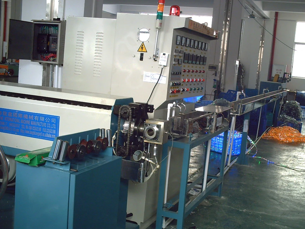 PVC Light Copper Wire Extruding Machine